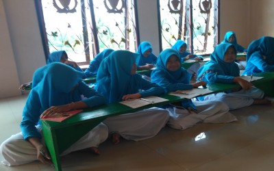 Kitab kuning yang di pelajari di pondok pesantren Darul Muttaqien